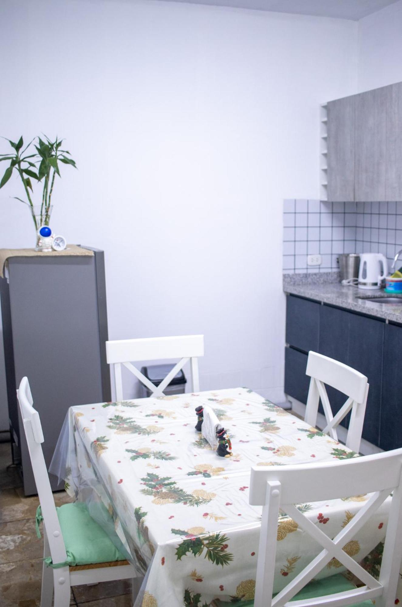 Gutierrez Acomodação com café da manhã  Lima